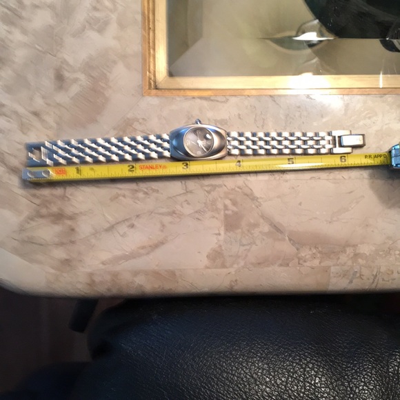 Watch - Picture 4 of 4